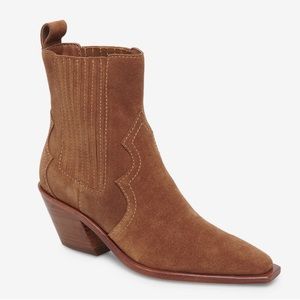 NWOT Dolce Vita Senna Booties